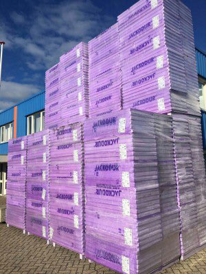 Er staan weer mooie partijen in ons magazijn! #goedkoop #isolatie #pir #xps budgetisolatie.nl/aanbiedingen/