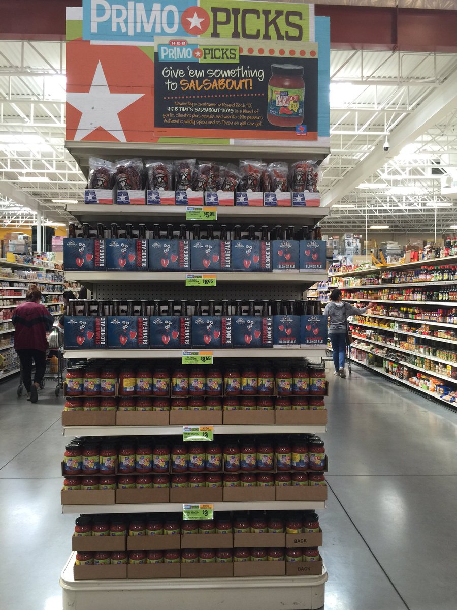 PMVega85's tweet photo. #TXFest going on at @HEB includes @NoLabelBrewCo #TXStrawberryBlonde don't miss out because it will go fast! https://t.co/MUdXQXLfQI