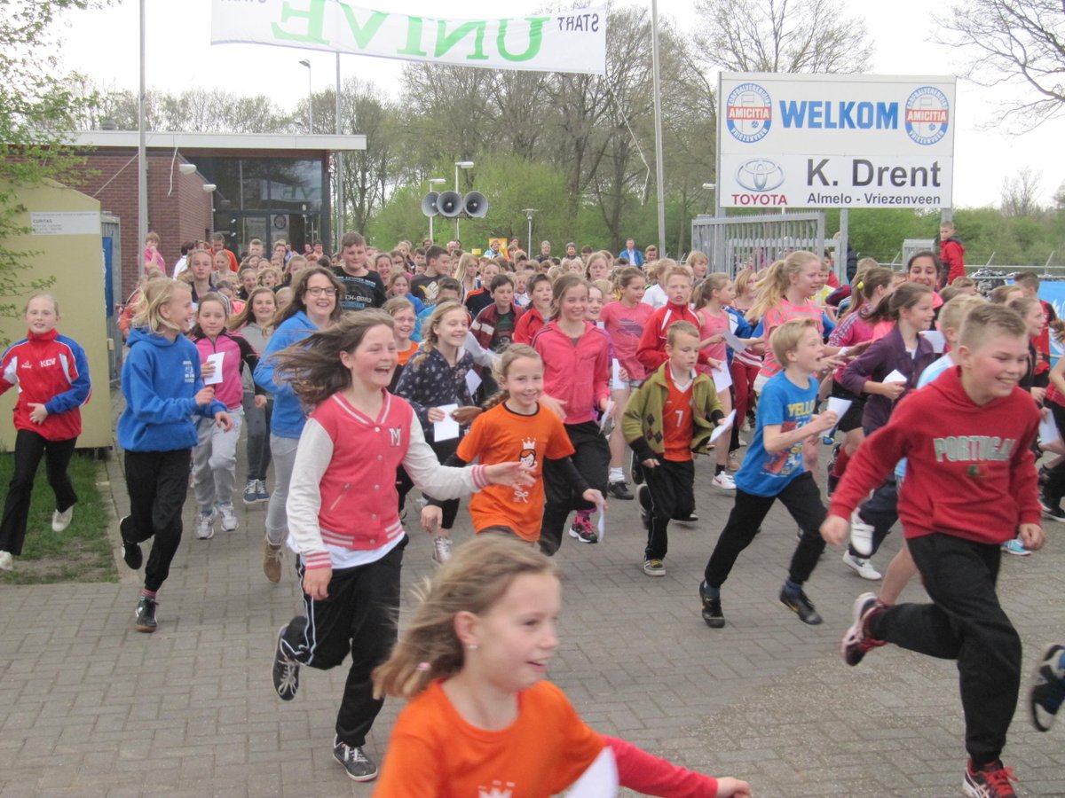 Vrijdag 18 maart vindt de #Unicefloop plaats in #Vriezenveen. Meer info hier: on.fb.me/1QEAQ78 #Unicef