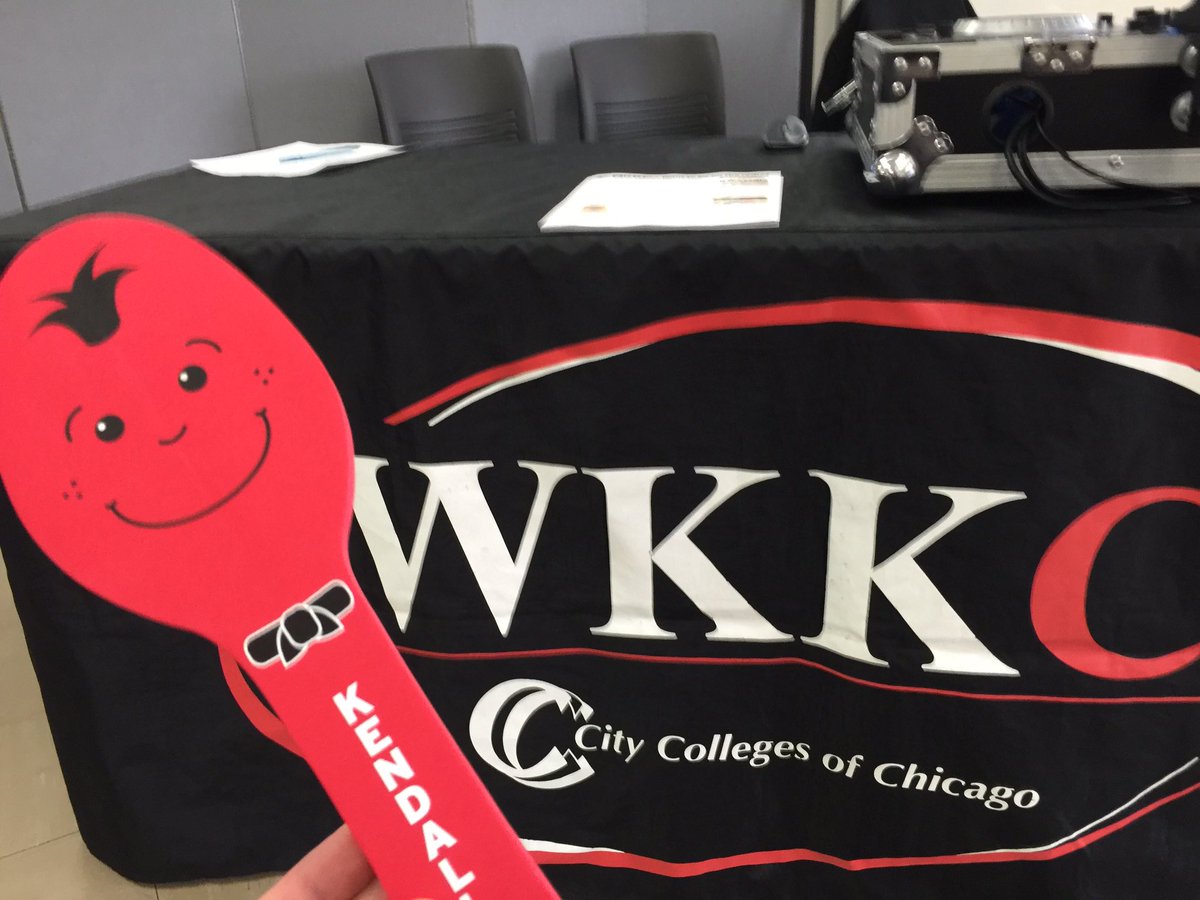 JTKendallField's tweet photo. We have transfer scholarships and tuition reduction opportunities.@TrumanCollege @KendallCollege #kendalltspoon https://t.co/O4qmNtzKOM