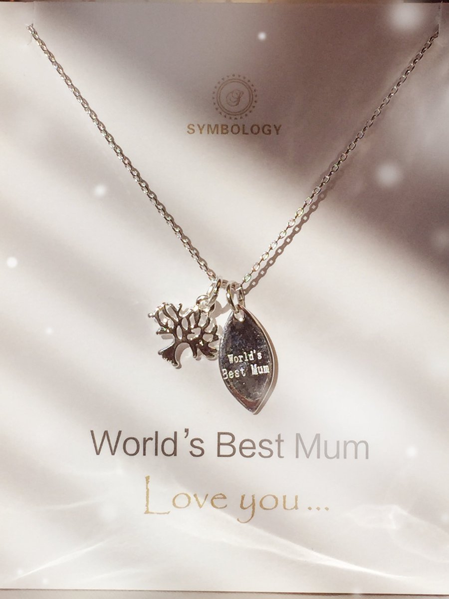 hellofashionuk's tweet photo. Give your mother something extra special this year with our silver pendant necklace. #MothersDay https://t.co/MrrEc8qwGh