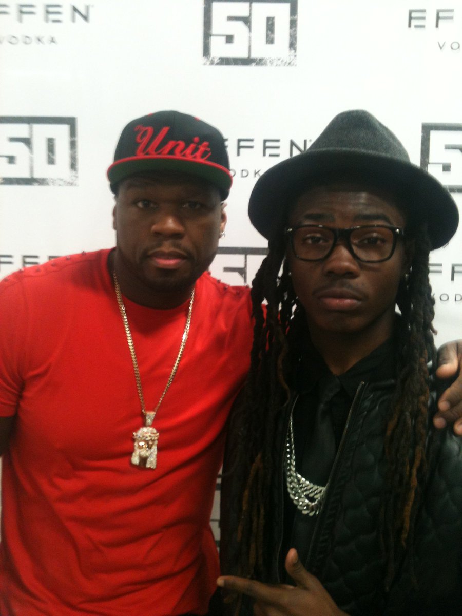 LilPlayboy226's tweet photo. me and da big homie @50cent good lookin out...#teamquishibrown https://t.co/hTJvvmgHcl