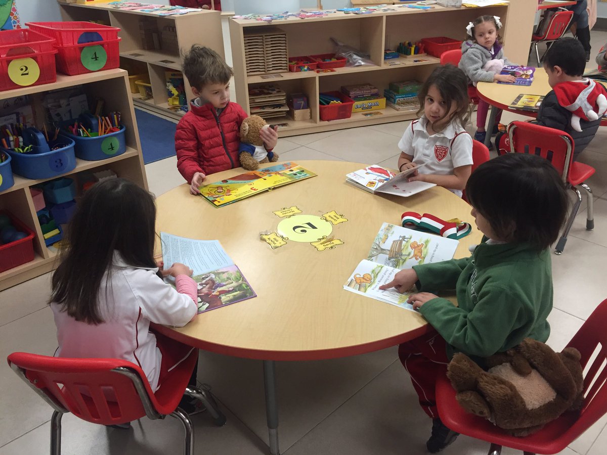 monicage's tweet photo. World Read Aloud Day at NF! @ASFMELEM #WRAD16 #WorldReadAloudDay #NFASFM https://t.co/OKeWJqdaSd