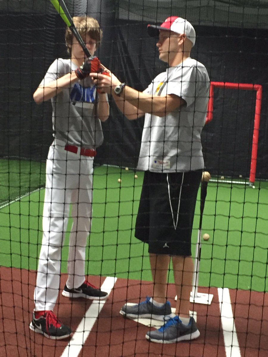 PowerPopOD's tweet photo. Carter Vance working out with Coach JJ. 
@ProPerformanceB https://t.co/2a0drWJjiH