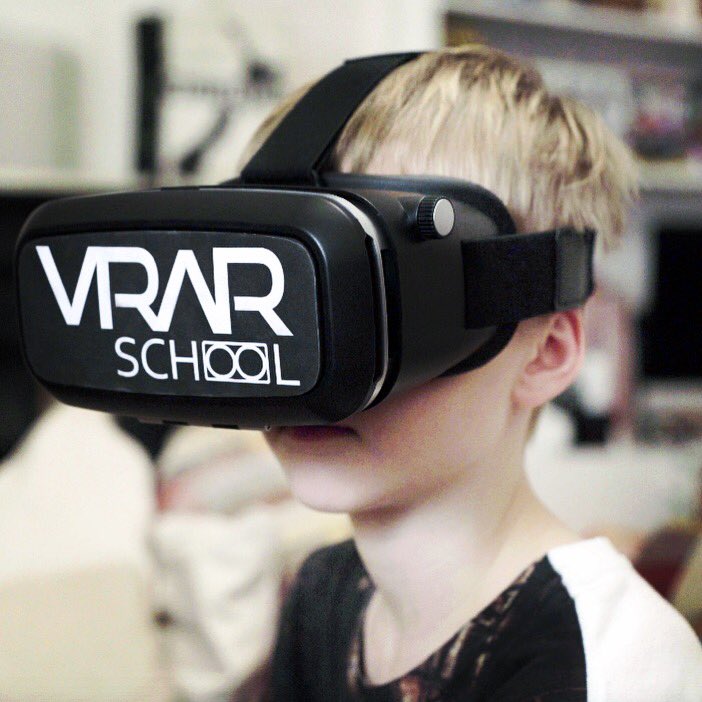 VRARschool's tweet image. Testing new Apps #VirtualReality #AugmentedReality #vr #OculusRift #vive #googlecardboard #science #teacherfriends