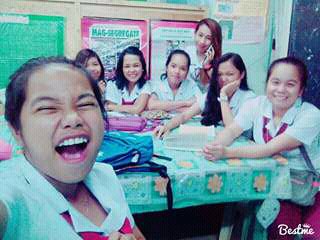 shenn_quino's tweet photo. #hangOuts #TeamAssuming https://t.co/FoGFdeQdW4