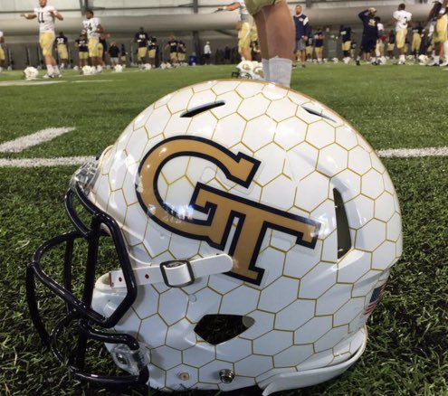 NCAAHelmets's tweet photo. #Georgia theme @GeorgiaTechFB #TogetherWeSwarm #HoneyComb #RamblinWreck #GaTech #GeorgiaTech #YellowJackets #GA #ATL https://t.co/1PMQZmJA6a