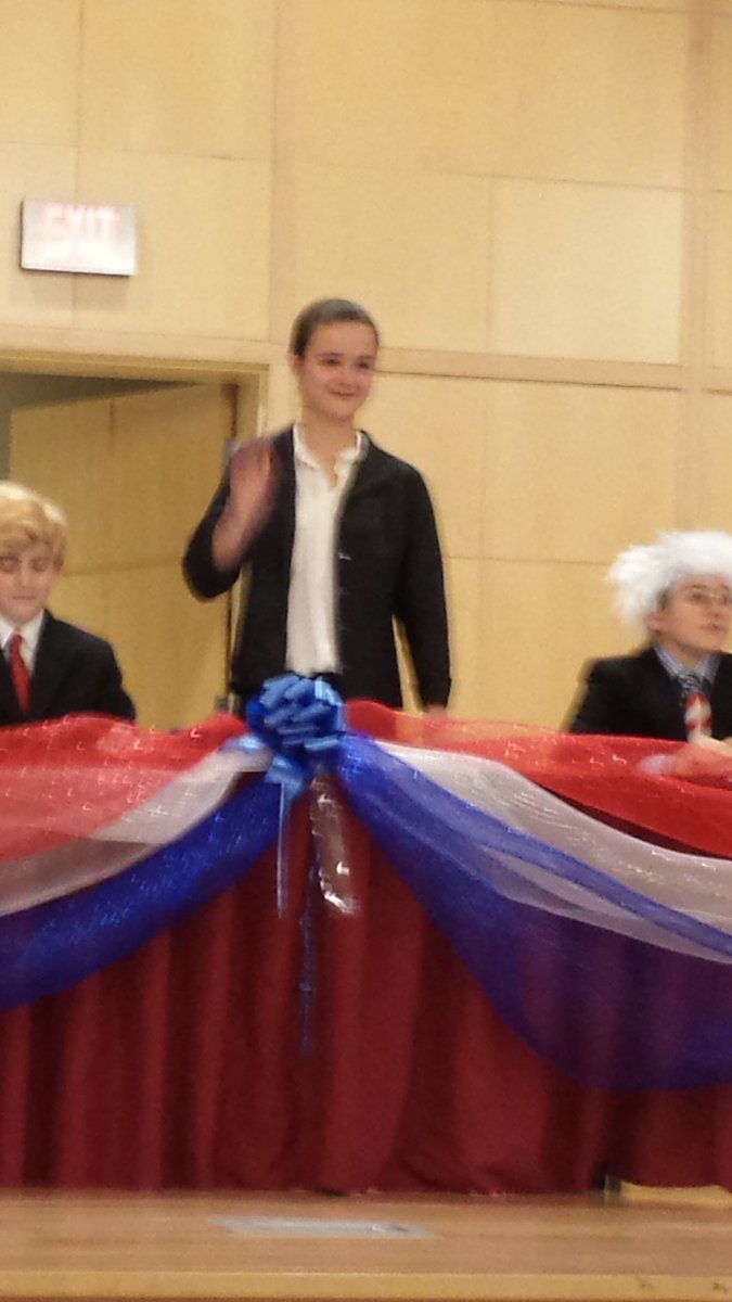 phyllishumphrey's tweet photo. Colemiddleschool mock presidential debate https://t.co/mkbuVkHSgY