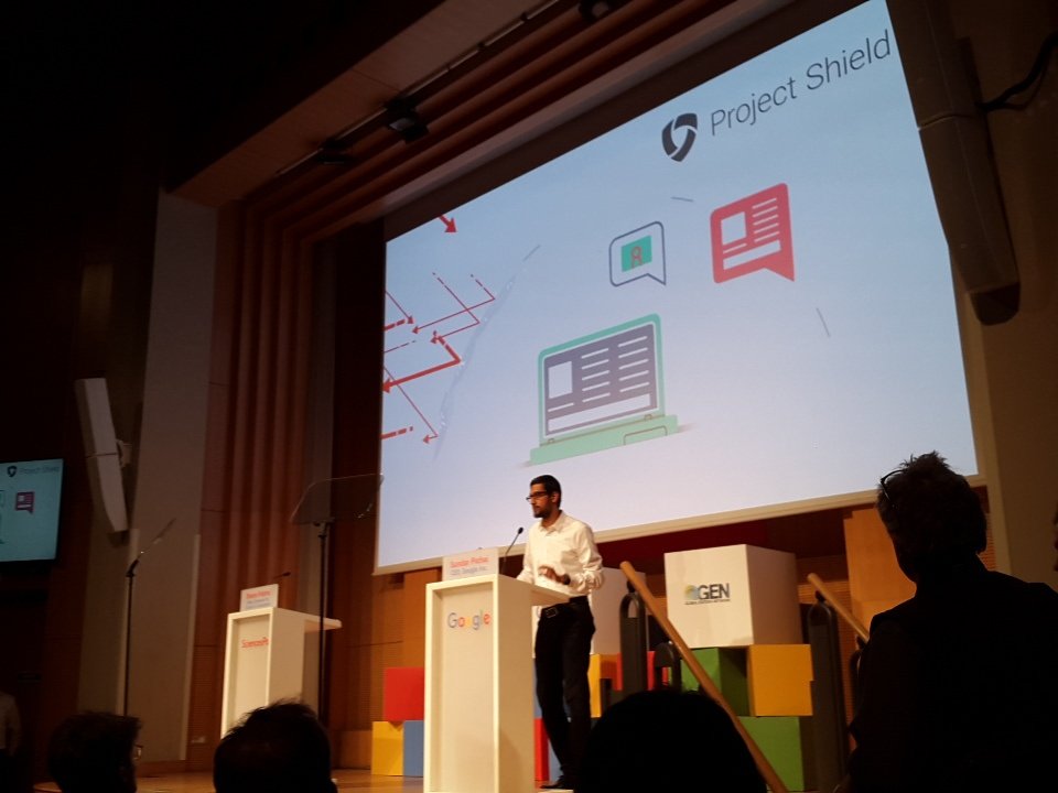 TBWACORPORATE's tweet photo. En live, le CEO de @Google /c la team #TBCorp pour soutenir la team @GoogleEnFrance #SundarParis https://t.co/4Dooa4YiXE