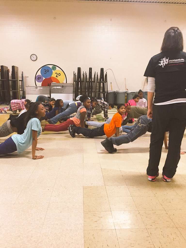 Momentum Wednesday! <a href="/mo_excellence/">MomentumExcellence</a> <a href="/ColsCitySchools/">Columbus City Schools</a> <a href="/parkmoorpride/">ParkmoorPanthers</a>
