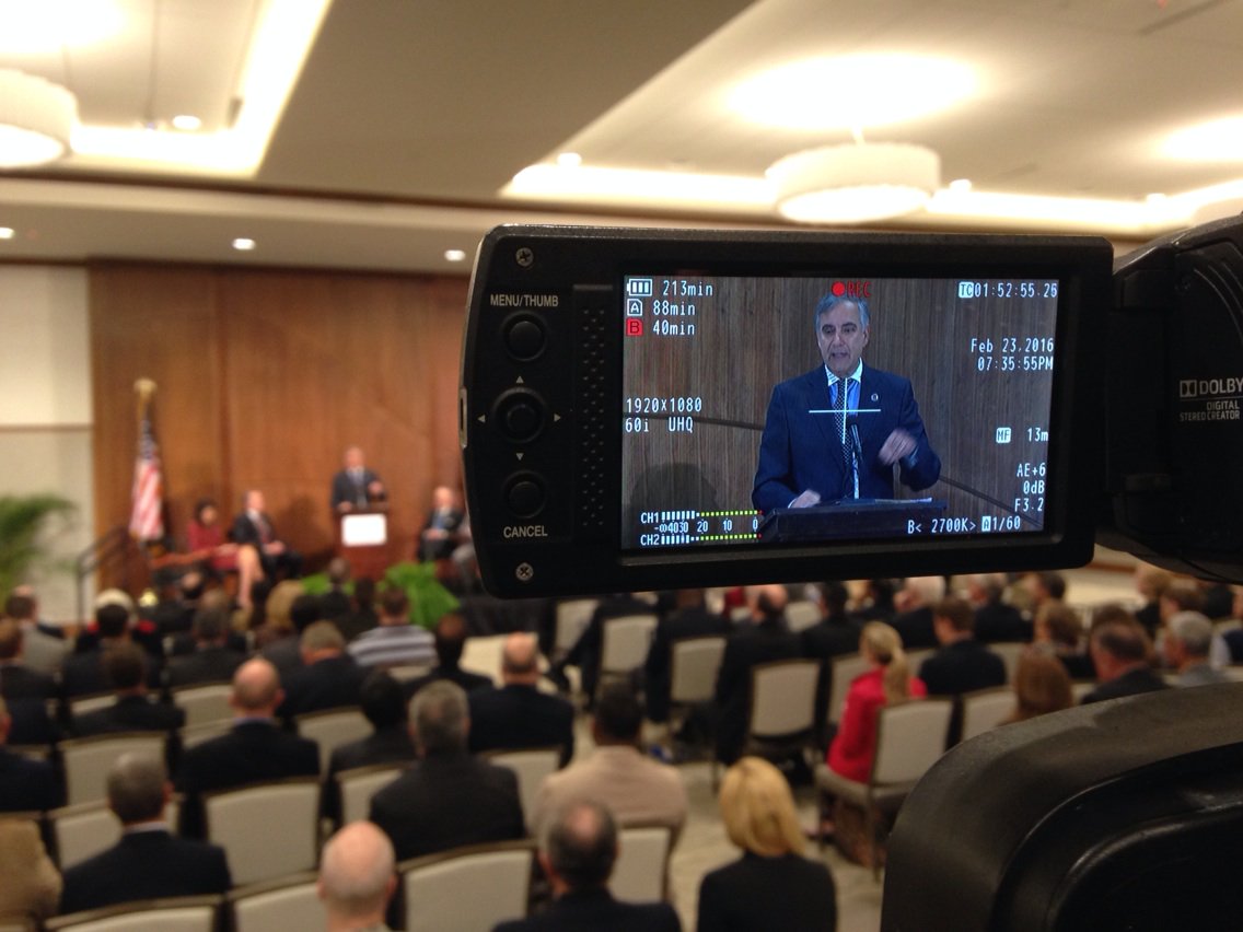 MikeDeSumma's tweet photo. #Pastides says #UofSC will also be expanding curriculum on cyber security @wis10 https://t.co/TMmx2E9hqE
