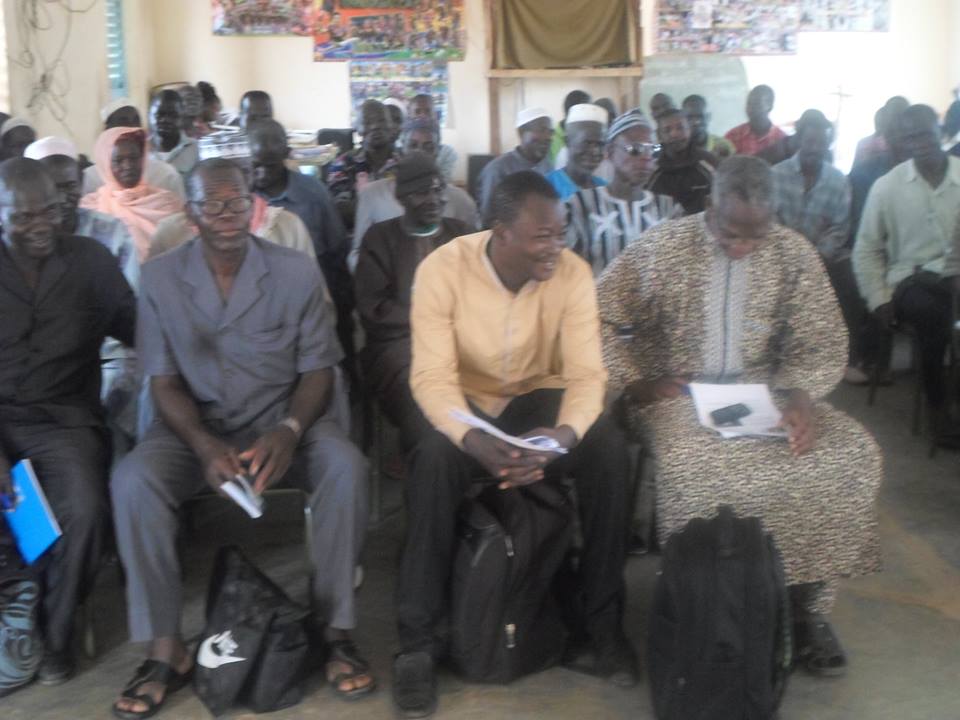 RoambaG's tweet photo. #plaidoyer #planificationfamiliale auprès religieux et coutumiers de #sapouy juin 2015 projet #URCB #Voixpourlasanté https://t.co/8UzhEv8VtA