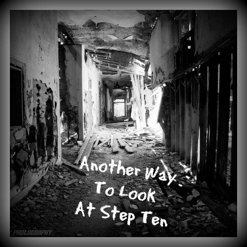 ALadderToAbove's tweet image. #StepTen #AA #XA #NA #alcoholicsanonymous #bigbook #12steps
bit.ly/1owxQNT