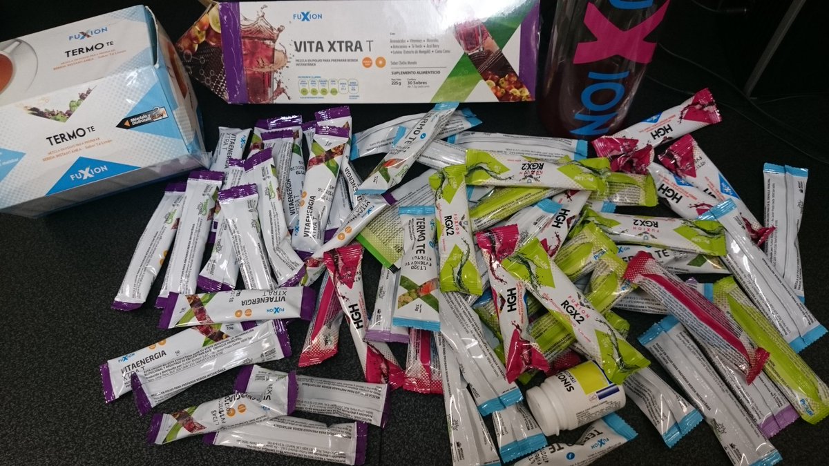 PakoFuxion's tweet photo. Mi stock de productos #Fuxion para complementar mi alimentación y estar #Saludable 😊 https://t.co/xT4QxURjTv
