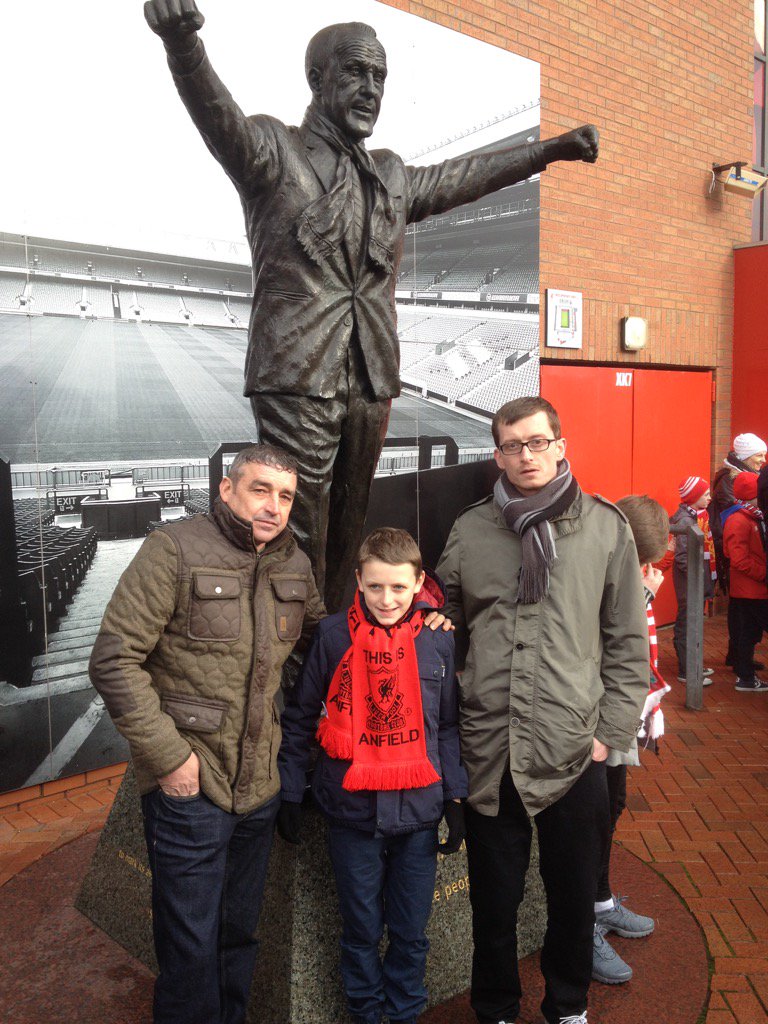 patrickdarcy22's tweet photo. Lfc https://t.co/FmI0snso16