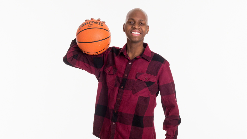 StJude's tweet photo. Become a St. Jude Fan for Life, and be entered to win an autographed @NBA jersey! See how: https://t.co/JiOaN4wzMd https://t.co/g24vpCPR4U