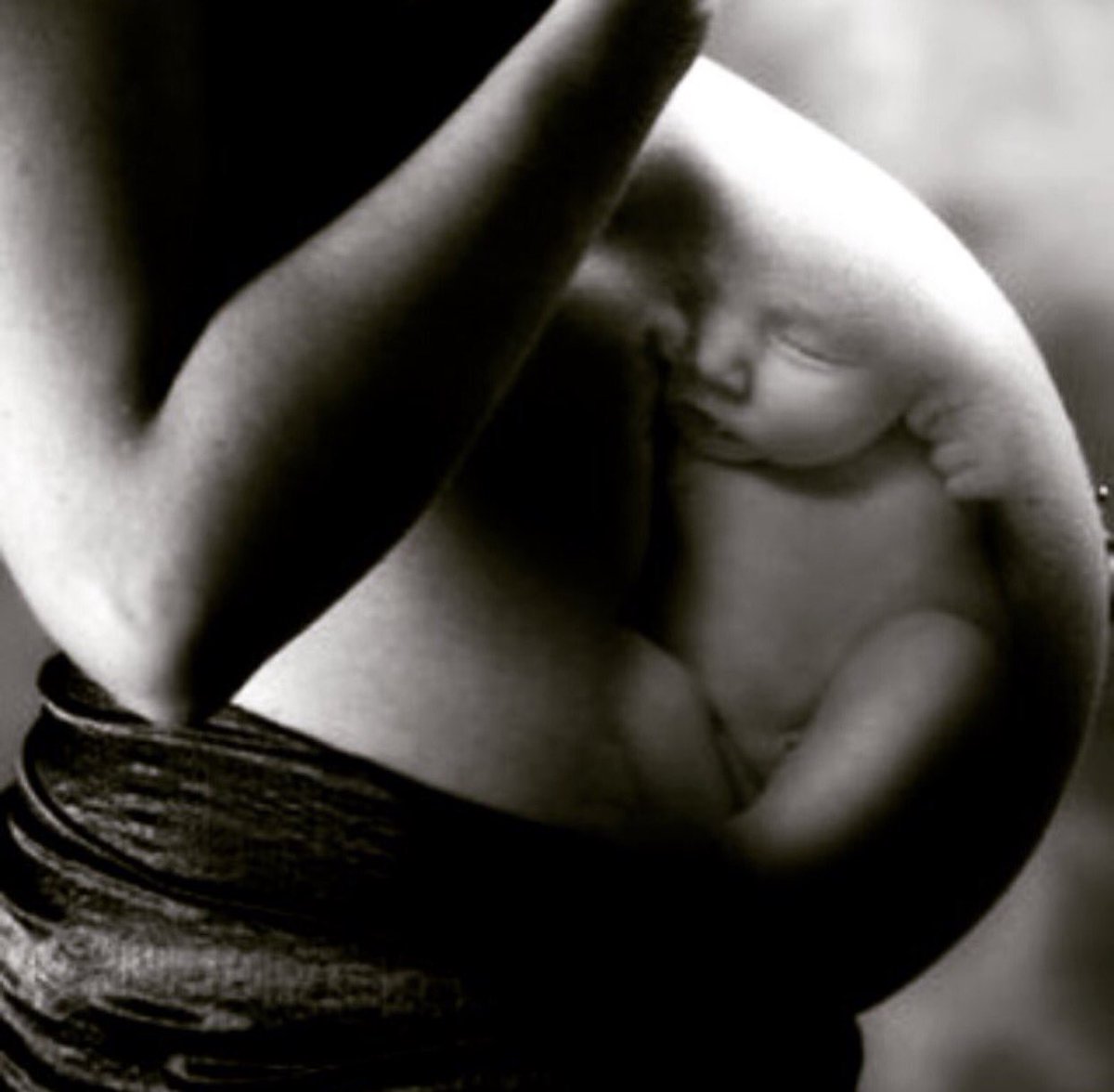 ChiropractorTC's tweet photo. ChiropractorTC: Bellyupspa: Breech baby? Ask us how we can help #dailybasics #chiropractic #prenatalmassage https://t.co/9wuEqNFpkN