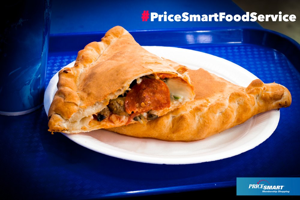 pricesmartdr's tweet photo. Perfecto para el almuerzo y a un precio increíble. ¿Ya ha probado nuestro Calzone?
#PriceSmartFoodService https://t.co/I6aOrVJcOG