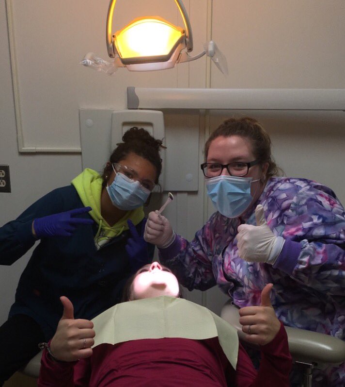 lexi_lou_98's tweet photo. #TechDental Checking for cavities✅👍🏻👌🏼 https://t.co/1THSGncuve