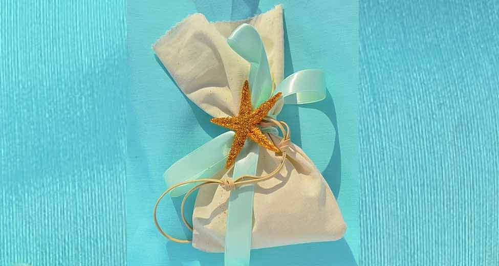 Rogdaki_Events_'s tweet photo. Wedding Favors & Crowns https://t.co/EuMFQE2EM2 #white #wish #wishbook #weddingtime #wishtable #crowns #almonds https://t.co/9qZcItxDKj