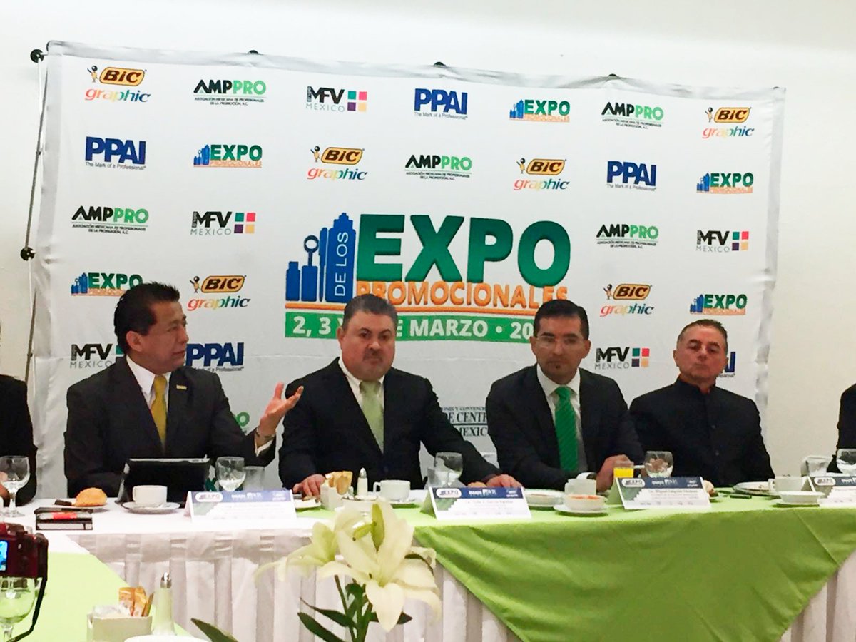 ExpoPromocional's tweet photo. #ExpoPromocionales 2016. Pte. de #AMPPRO Miguel Salgado “el evento q pertenece a los profesionales de la promoción”. https://t.co/igE3d2xLGH
