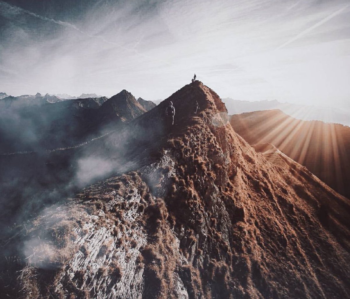 coffee_n_mtns's tweet photo. Climb it so you can see the world, not so the world can see you.
-David McCullough Jr.
(by https://t.co/ppSh7Lf8Ir) https://t.co/j4mo58bxIo