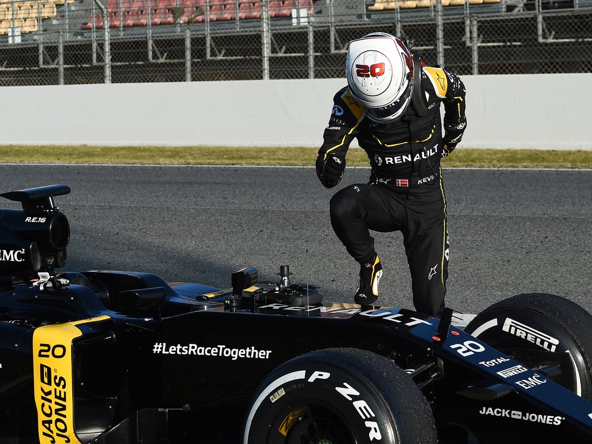 AlpineF1Team tweet picture