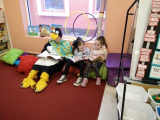 Read Aloud Day!  Fun reading!  KC #WRAD16 #asfm <a href="/lisalaregia/">Lisa Stone</a> <a href="/ASFMELEM/">ASFMELEM</a>