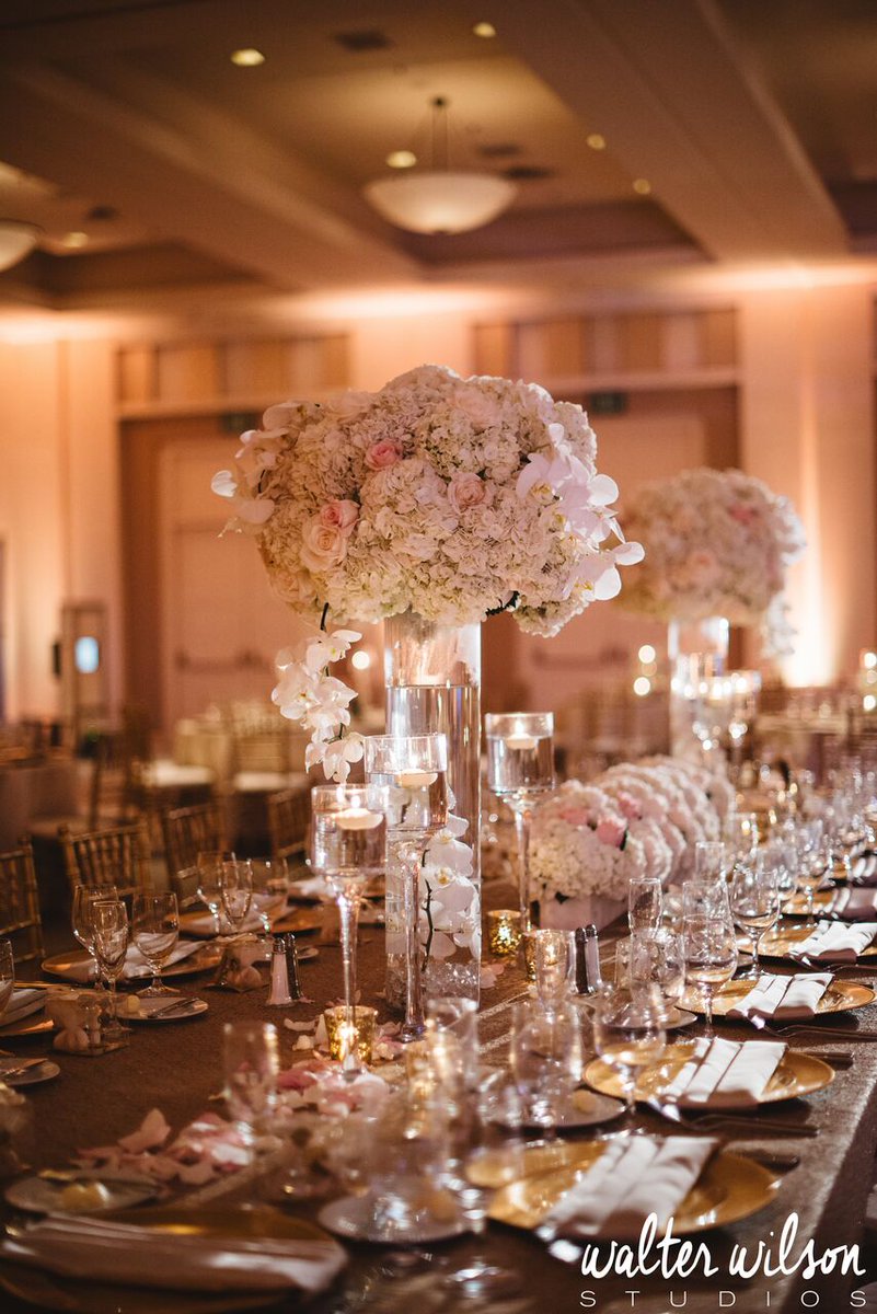 Sparkle, shine, twinkle and glow. #WeddingWednesday