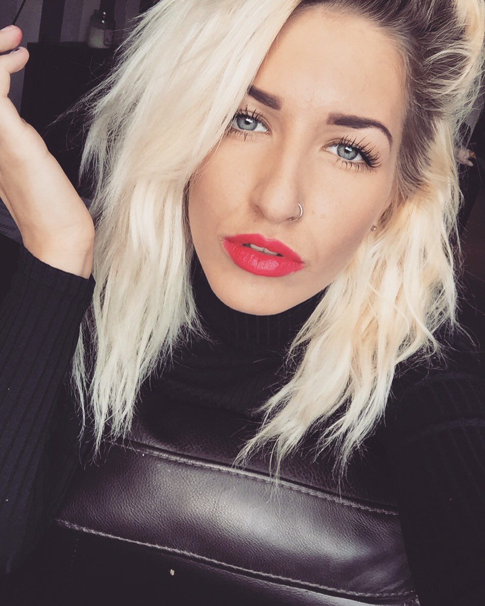 karisthomas16's tweet image. Dem ☀️☀️☀️ vibez #troutpout