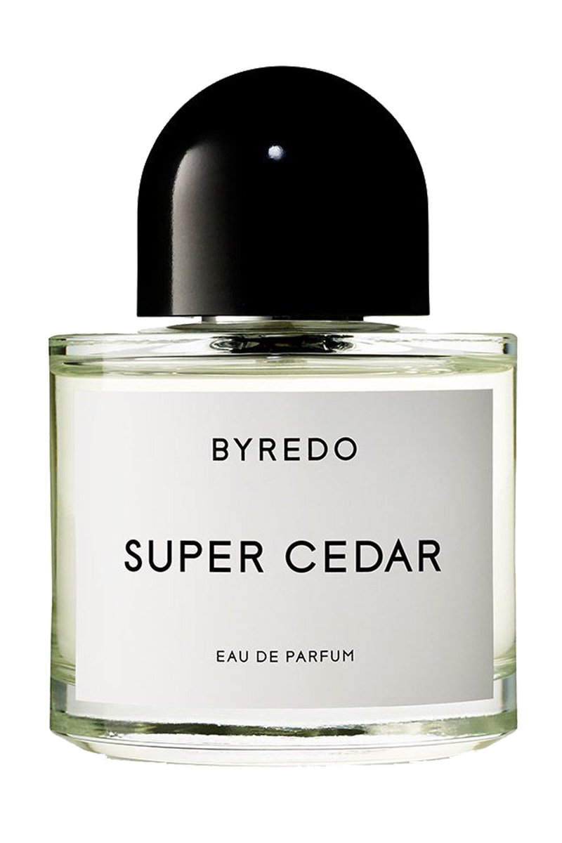 BritishVogue's tweet photo. The 10 best new fragrances for spring: https://t.co/74nXjE3OBj https://t.co/jzKzNDN7ki