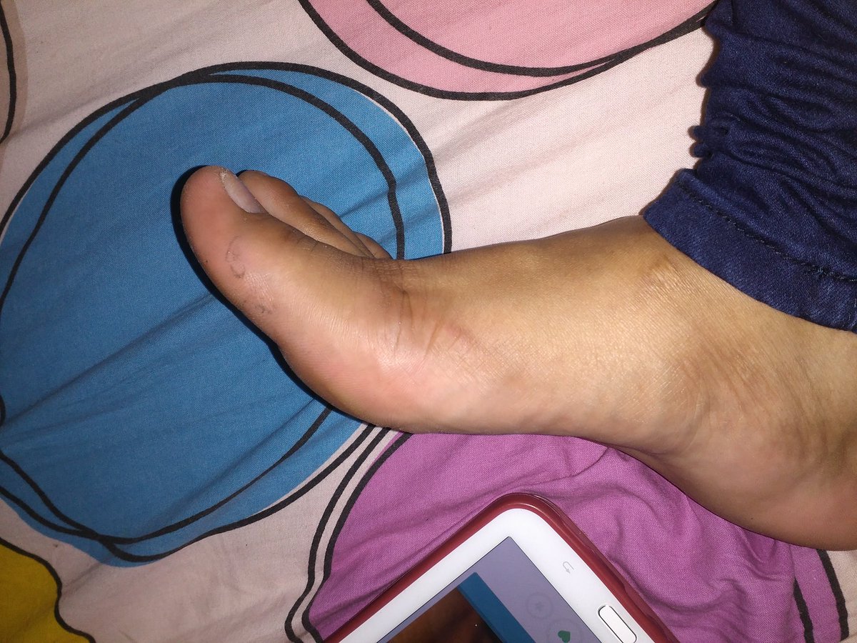 BossAthena's tweet photo. Stinky dirty feet for #myobedientslave...who wants to be my pig too? @BossAthenasDog  @RTpig https://t.co/Slpbo6BMJq