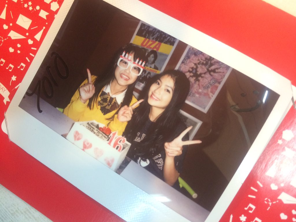 _shaniagracia31's tweet photo. Once again, sebelum berganti hari.. Dan semoga jadi yang terakhir hahaha, Happy Birthday dearest @S_SiscaJKT48 😍💕🎉🎁 https://t.co/Gm3Jz4S5kg