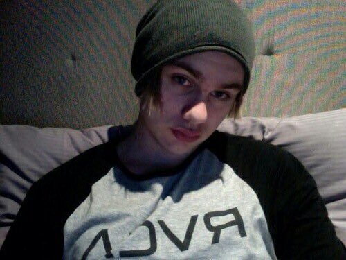 @ismichaeldrunk off line