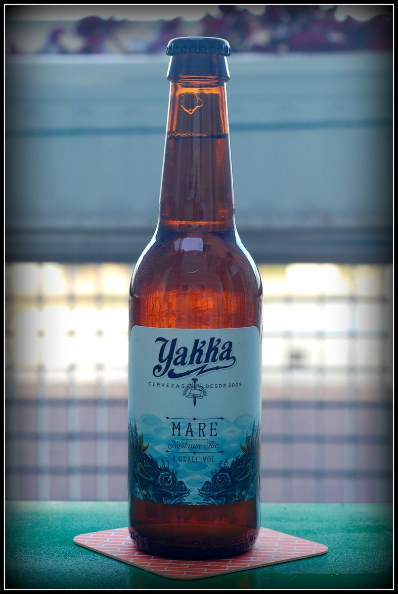 CerveCronicas's tweet photo. ¿Has probado la Mare de cervezas Yakka?
Pale ale cítrica, seca y herbácea, una delicia.
https://t.co/SLLtyqTPkD https://t.co/Nqjwwh4DMZ