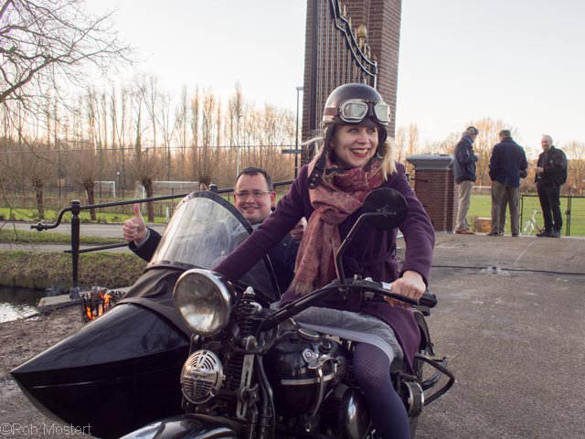 Opening gerestaureerde boogbrug bij Landgoed Te Werve door wethouders <a href="/Romeij/">Ronald van der Meij</a> en <a href="/MarloesBorsboom/">Marloes Borsboom</a>