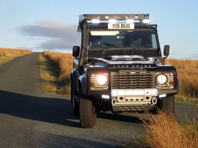 SolePhotos's tweet photo. Bud's new look#landrover#4x4#offroad https://t.co/FAoWpoxzUQ