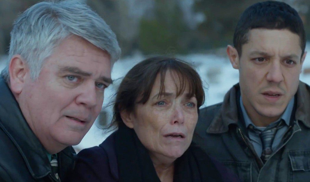 ‘Bad Hurt’ Delivers an Honest Portrait of What it Takes to Hold a Family Together bit.ly/20BDZ7f