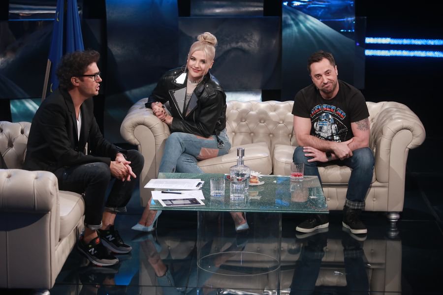 PolskaNaGoraco's tweet photo. "Kuba Wojewódzki": nowy sezon rozpoczęty! #KarolinaGilon i Marcin Miller w jednym odcinku https://t.co/NlYxpQ32v6 https://t.co/eVLVgQhSb3