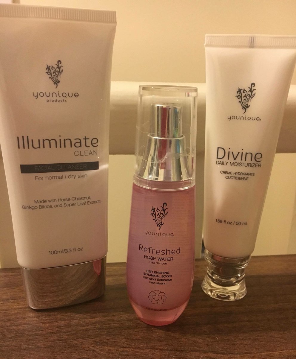 abbie_rawcliffe's tweet photo. Ladies don't forget your daily essentials! Shop now: https://t.co/3t0dnklocD #younique #makeup #essentials https://t.co/JtR572Upf8