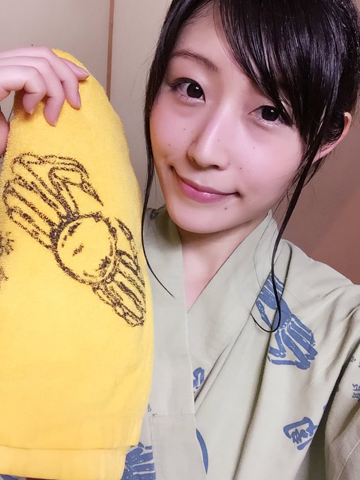 東京に帰って来ました！今回はCSの「もっと温泉に行こう！」のロケで熊本のわいた温泉に行って参りました♨️ また呼んでいただけて嬉しい（≧&nabla;≦）O.A は3/30だそうです！お楽しみにー！ https://t<a href="/tag/%E3%82%B0%E3%83%A9%E3%83%89%E3%83%AB%E8%87%AA%E7%94%BB%E6%92%AE%E3%82%8A%E9%83%A8"class="tags"><span>#グラドル自画撮り部</span></a>