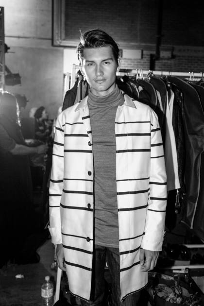 CraigPort's tweet image. Zac from BOSS captured by Ryan Shaw for A fashion friend #PORTSQUAD xcp ift.tt/1IXXi7O