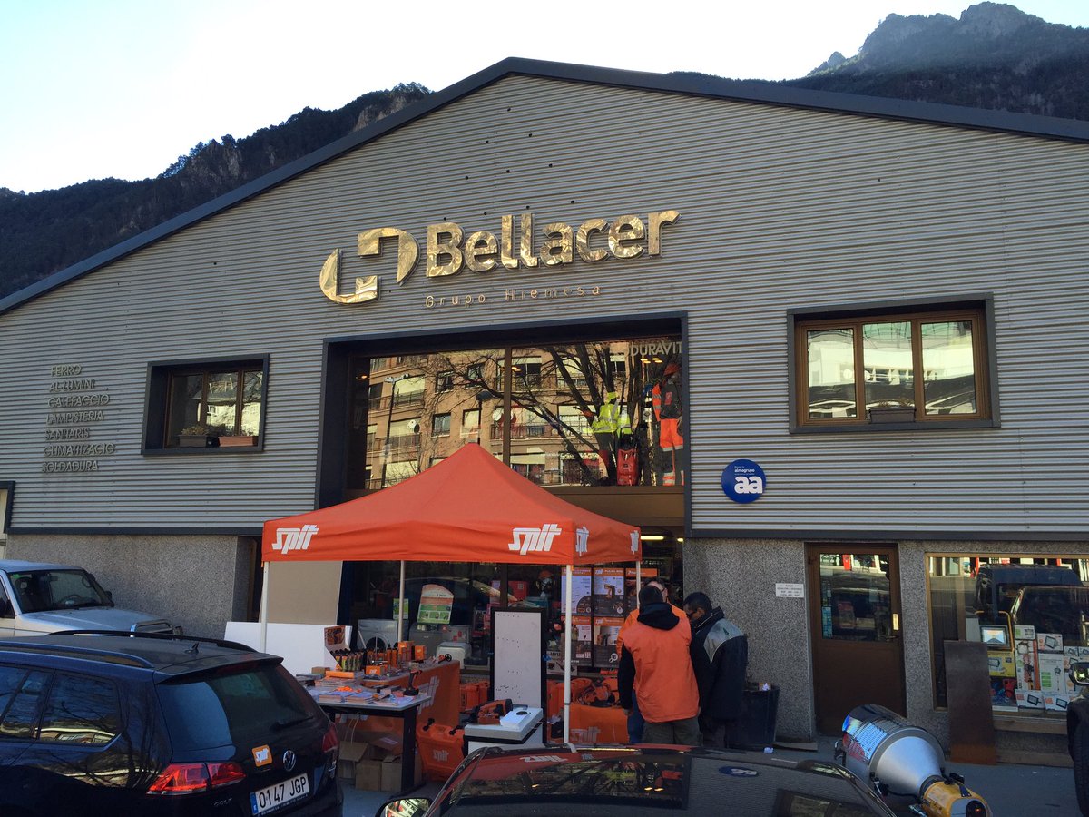 SPITAndorra's tweet photo. Aquesta setmana estem fent demostracions a #Bellacer el nostre importador a Andorra #Spit #Paslode https://t.co/7db8HZZbRb