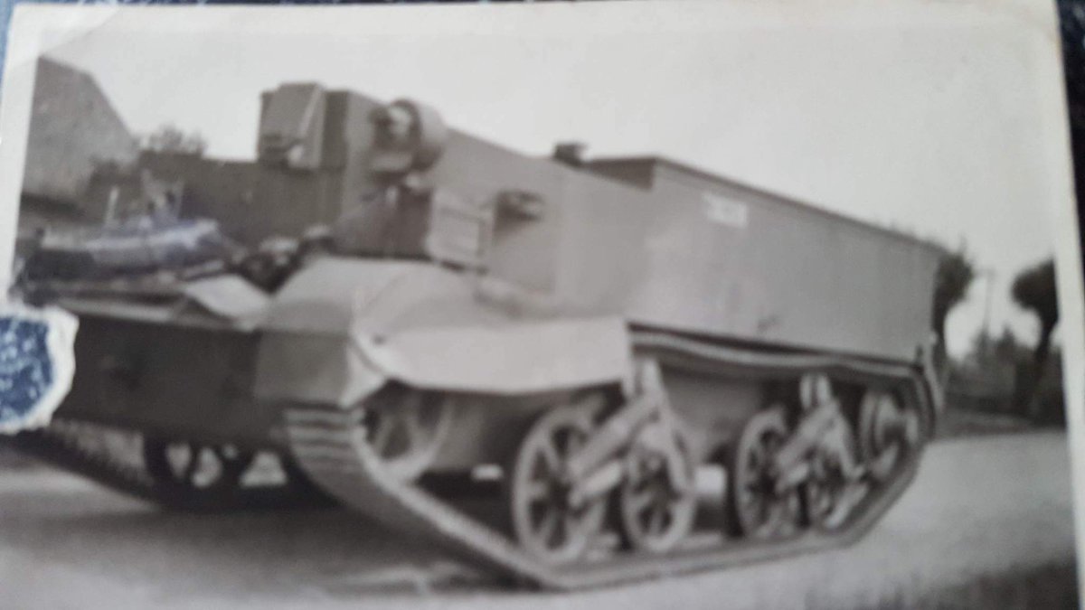 clairey_lew's tweet image. @sommecourt It would seem so then 😊 I wonder where that bridge was? Lots to do before his 100th in May 🎂