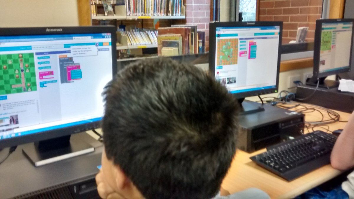 class_56M's tweet photo. #class_56M completing #HourOfCode and more https://t.co/PvjnPNS9Wb