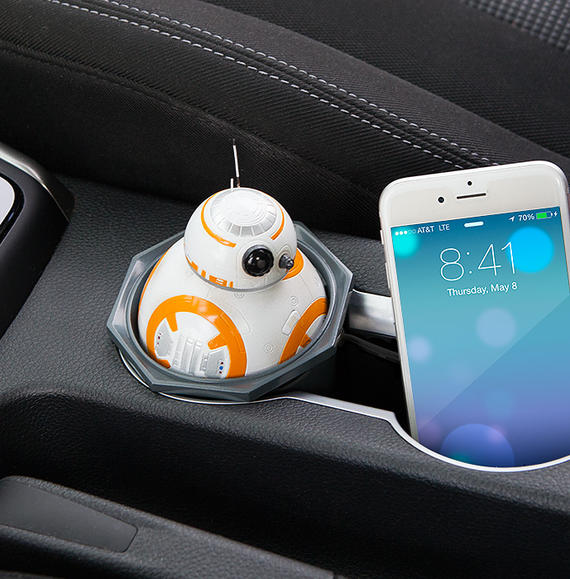 CNET's tweet photo. BB-8 is your co-pilot with this adorable phone charger for your car https://t.co/xbTVMbn1bD https://t.co/EP0WMNrdli