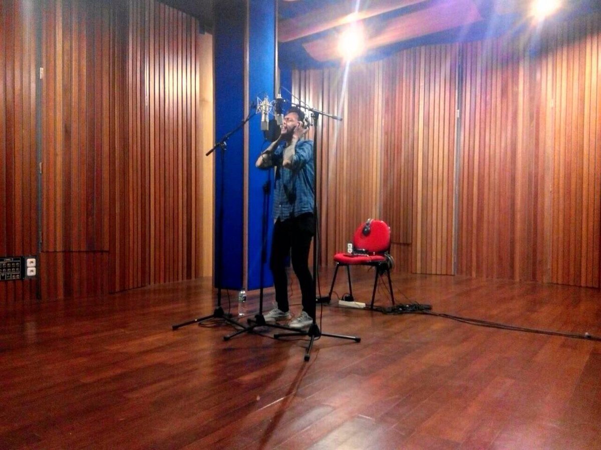 Show some love to <a href="/dinandSAR/">Ferdinand sharon</a> . Currently he does vocal part for our upcoming song.