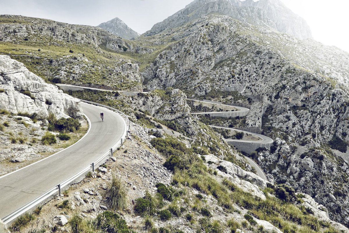 Strava's tweet photo. A Guide to Climbing in Mallorca by @mx_l:  https://t.co/uvBiBnLkaX https://t.co/nK1ICskz5y