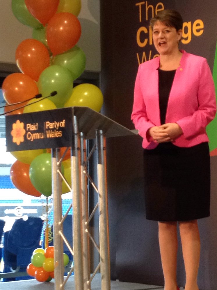 diddleymaz's tweet photo. #NextFirstMinister #Plaid16 https://t.co/fUlMVP76iv