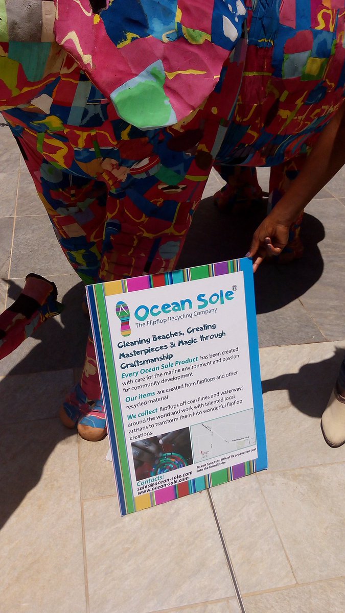 TheHubKaren's tweet photo. #InsideTheHub
#OceanSole's
Register for their arts and craft class and learn one or two things about creativity. https://t.co/VwQ4nFp7Kw